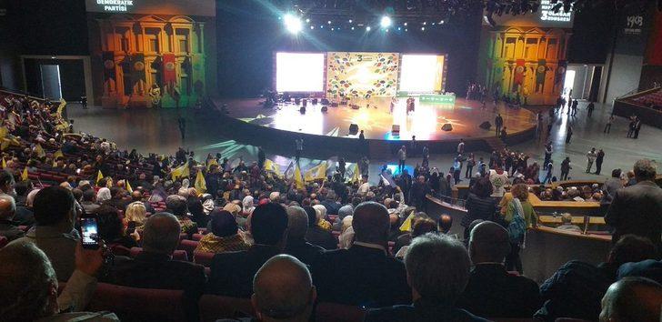 HDP'nin İstanbul Kongresi'nde tepki çeken görüntüler G1