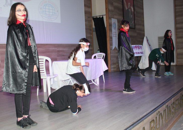 Alaşehir’de Kızılay Haftası kutlandı G3