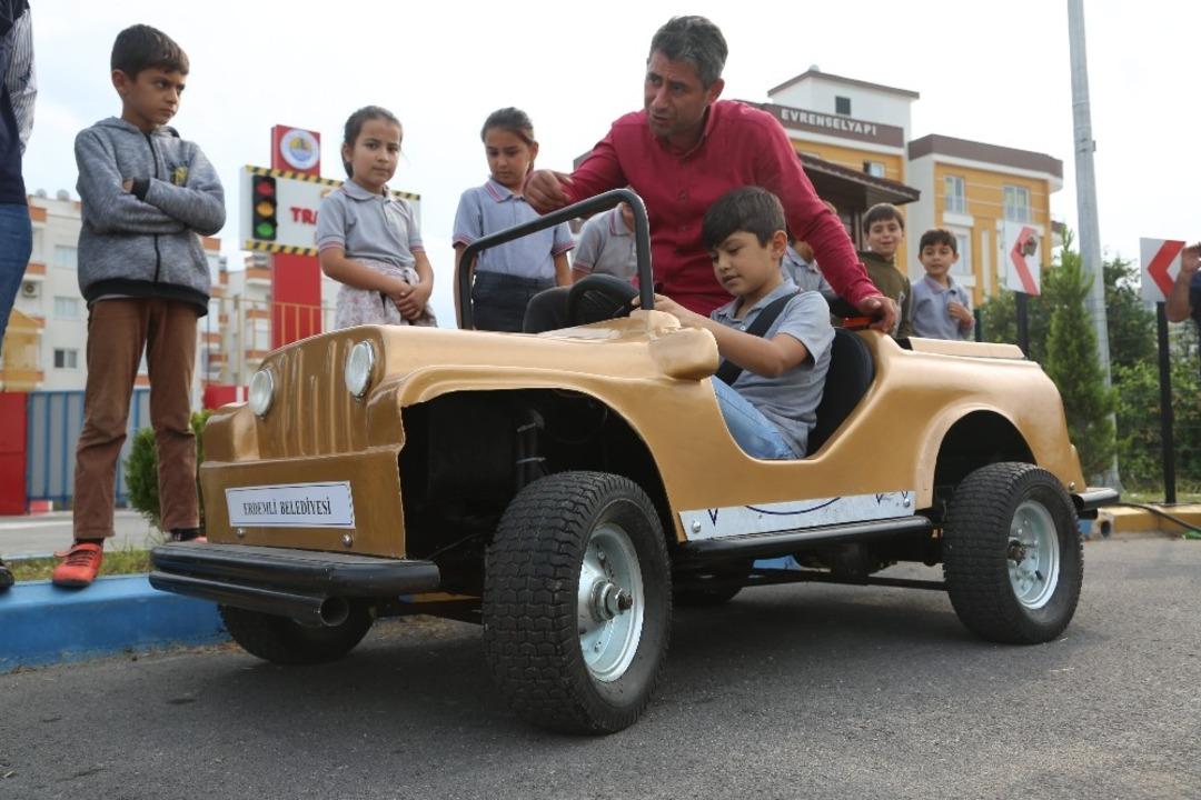 Erdemli&rsquo;de Trafik Eğitim Parkuruna yoğun ilgi