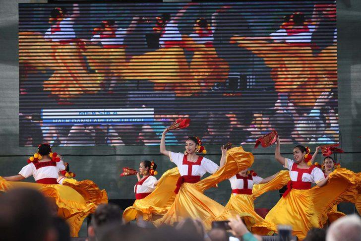 Mersin, karnaval gibi bir festivale ev sahipliği yaptı G2