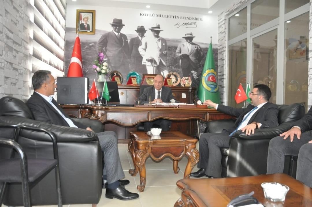 AK Parti Kars İl Başkanı Adem &Ccedil;alkın, Digor&rsquo;da