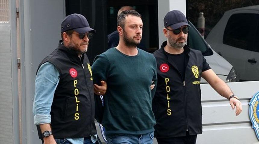 Beşiktaş'ta durağa çarparak 1 kişinin ölümüne neden olan otobüs şoförü tutuklandı