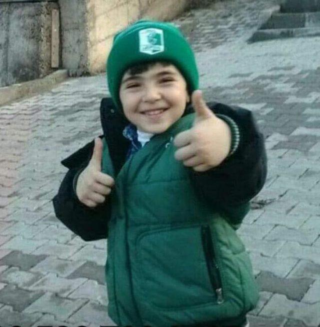 Top oynarken fenalaşan Yiğit, hastanede öldü 1