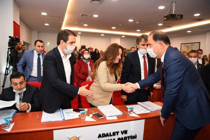 Beylikdüzü’nde Belediye Meclisi maskeleriyle dikkat çekti G2