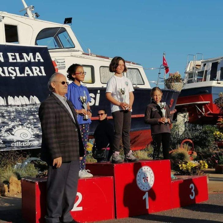 Eğirdir’deki 4.Altın Elma Optimist Yelken Yarışları ödül töreni ile tamamlandı G2