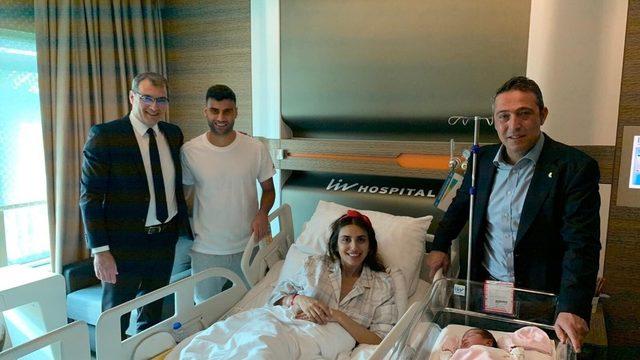 Fenerbahçeli Deniz Türüç baba oldu