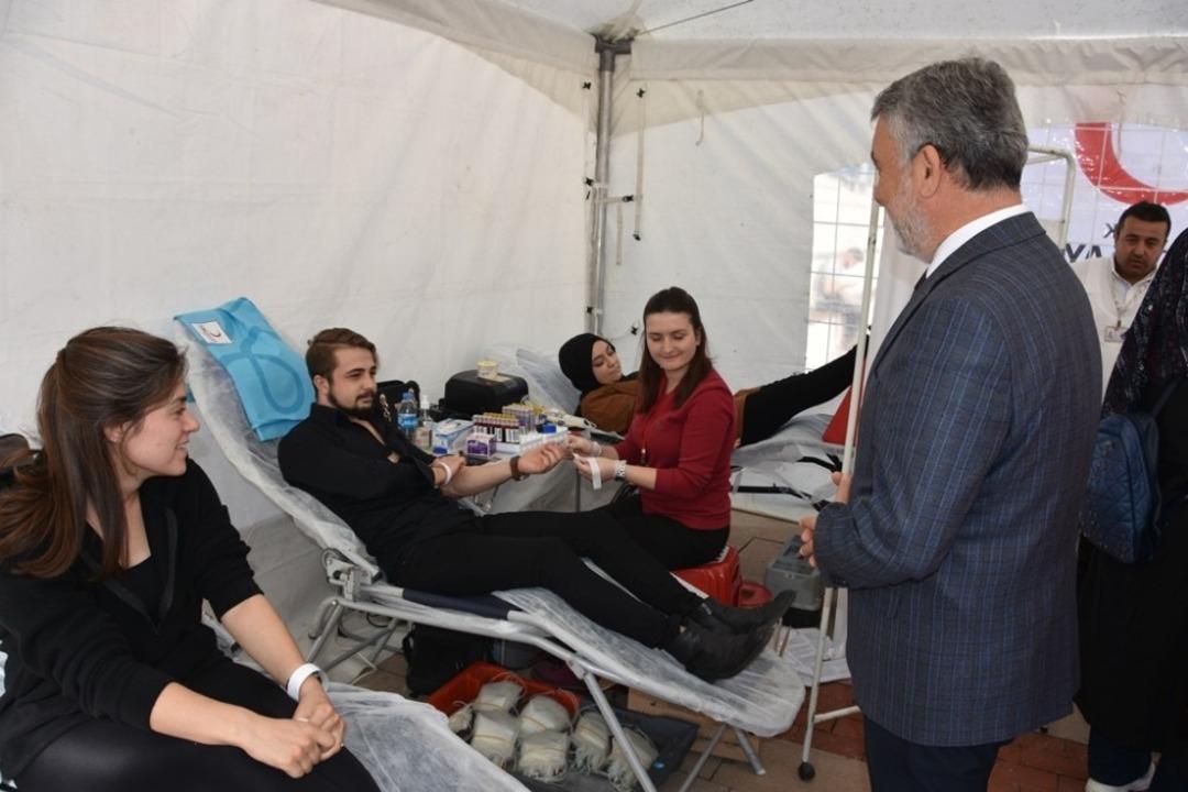 &lsquo;OM&Uuml;&rsquo;n&uuml;n Kanında Hayat Var&rsquo;