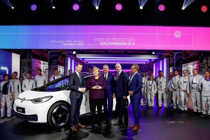 Volkswagen’in elektrikli modeli ID.3’ün üretimi başladı G1