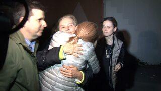 Hakkında tahliye kararı verilen Nazlı Ilıcak cezaevinden çıktı! 'Kalanları Allah kurtarsın'