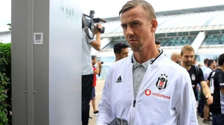 Almeria'nın yeni teknik direktörü Guti oldu