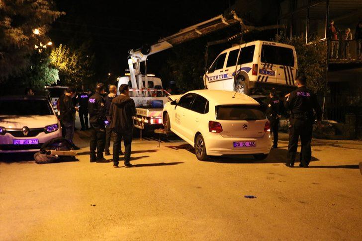 Denizli'de şüphelinin aracıyla çarptığı ekip otosundaki 2 polis yaralandı G1