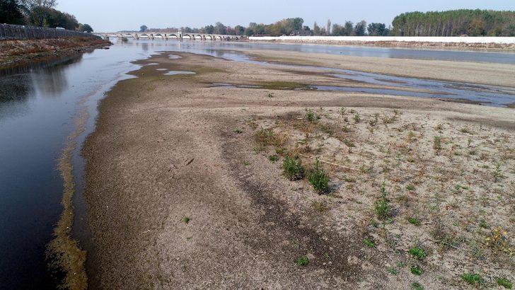 Meriç Nehri'nde adacıklar oluştu, su kuyuları kurudu G2