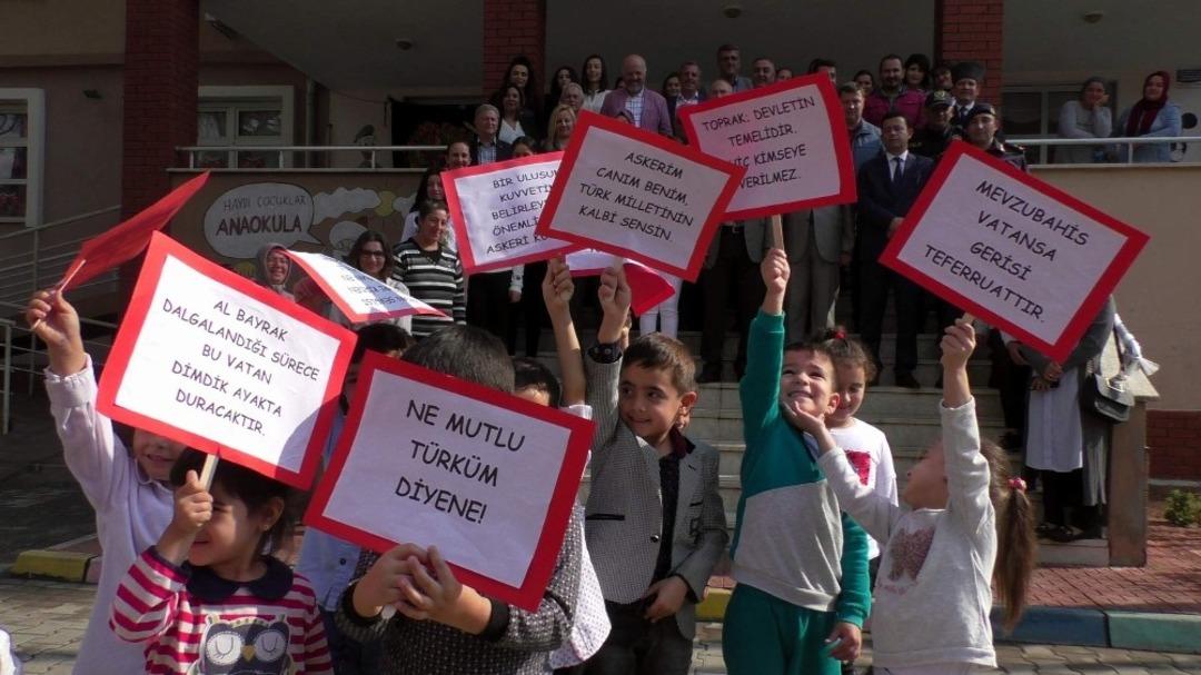 Minik y&uuml;rekler hem Mehmet&ccedil;iği hem de y&uuml;rekleri ısttı