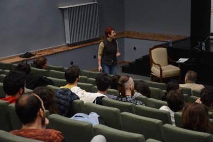 “Çağdaş Tiyatroda Dramaturgi” söyleşisi G2