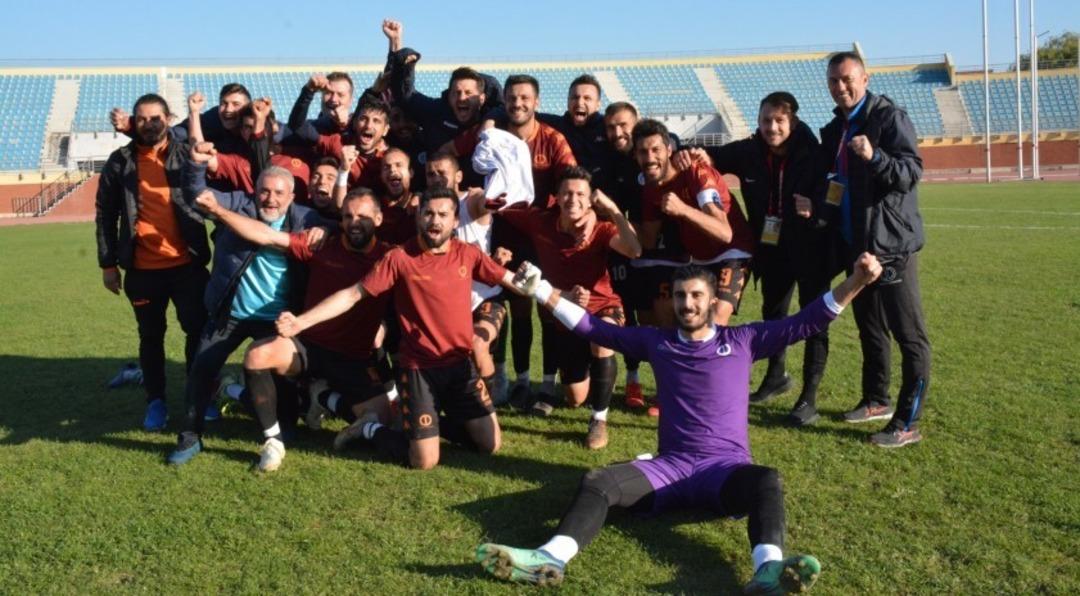 Anadolu &Uuml;niversitesinde moraller yerinde