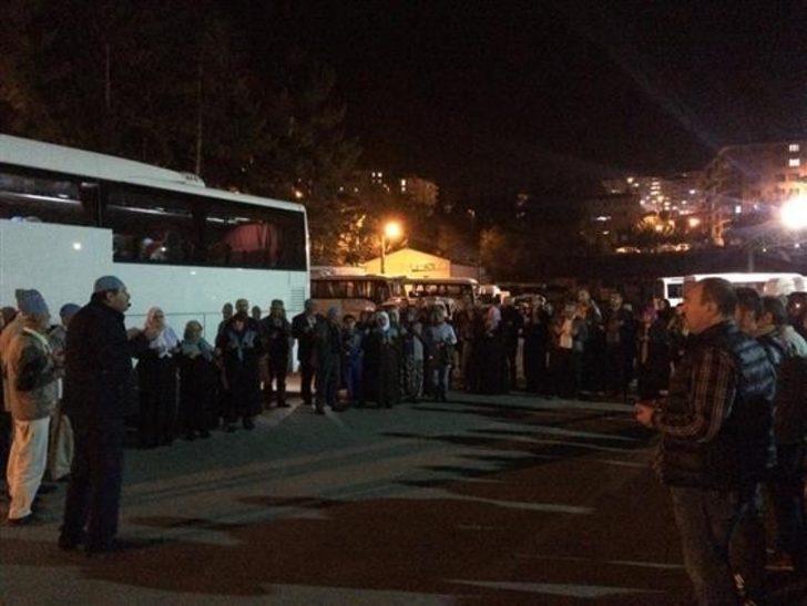 Umre yolcuları kutsal topraklara uğurlandı G2
