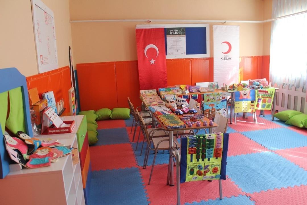 &Ouml;zel &ccedil;ocuklara, &ouml;zel sınıf