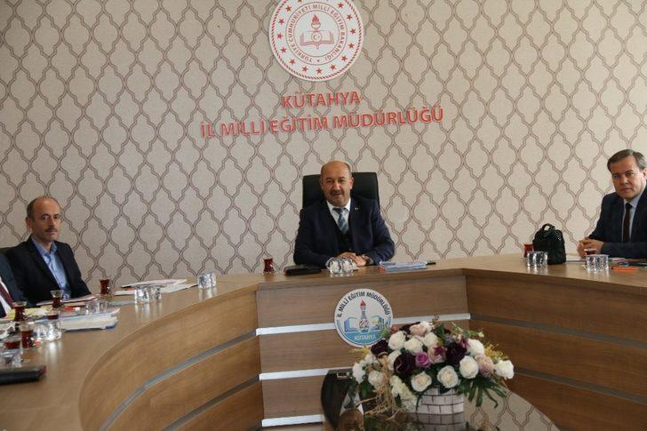 Kütahya’da İlçe Millî Eğitim Müdürleri toplantısı G2