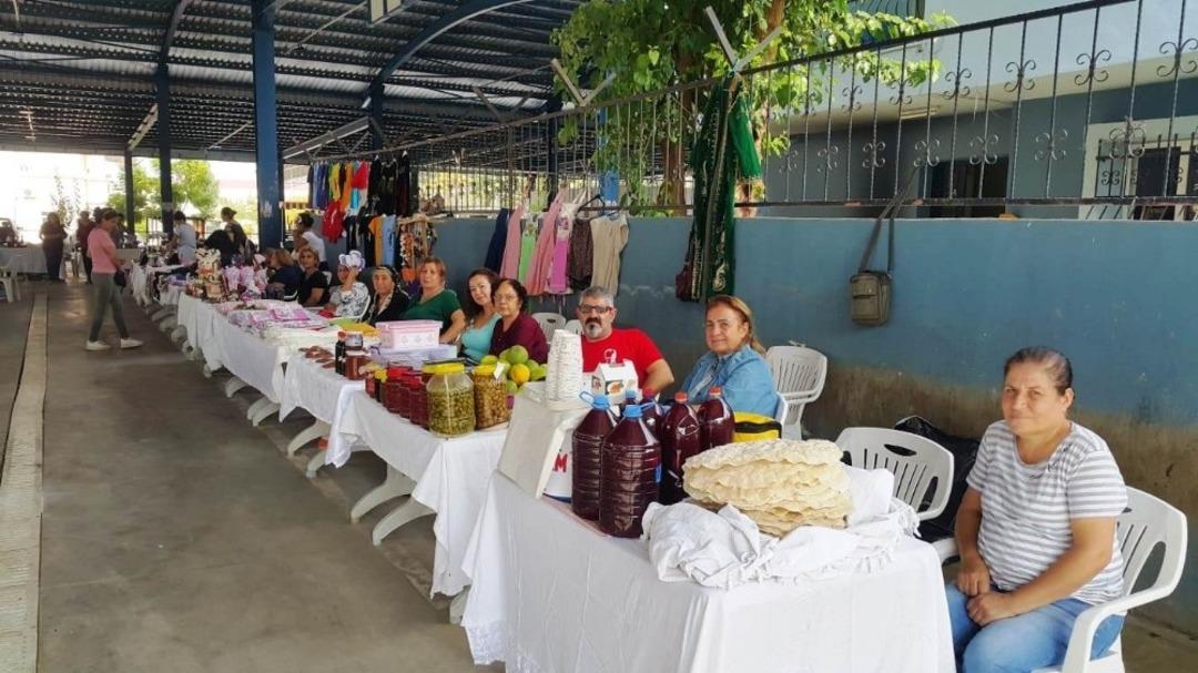 Kadınlardan, "El Emeği Değerlendirme Pazarı"