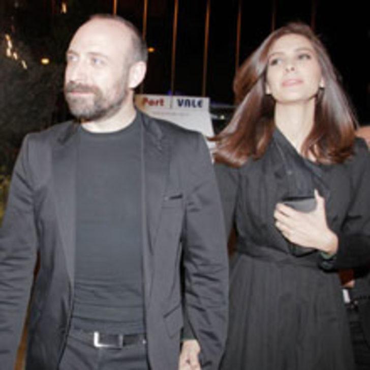 '&Uuml;&ccedil; Annem Var'