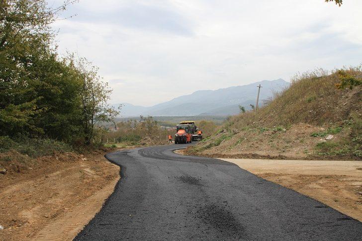 Büyükşehir Belediyesi ekipleri asfalt çalışmalarını sürdürüyor G2