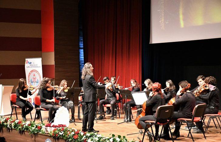 Muğla’da birinci olan okullar ödüllendirildi G4