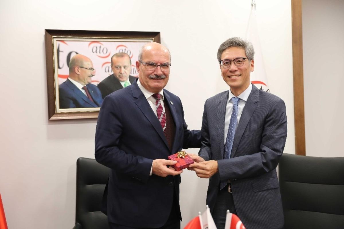Singapur B&uuml;y&uuml;kel&ccedil;isi Jonathan Tow&rsquo;dan ATO&rsquo;ya ziyaret