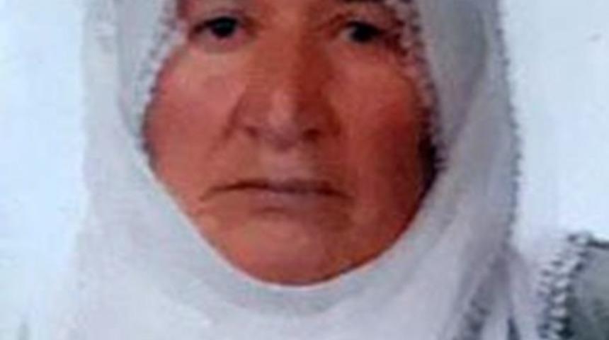 Merdivenden d&uuml;şen kadın hayatını kaybetti