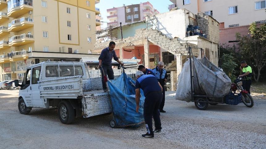 Erdemli zabıtasından hurdacılara denetim