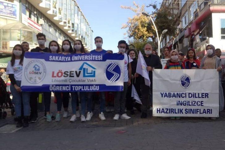 SAÜ Yabancı Diller bölümünden farkındalık yürüyüşü G2