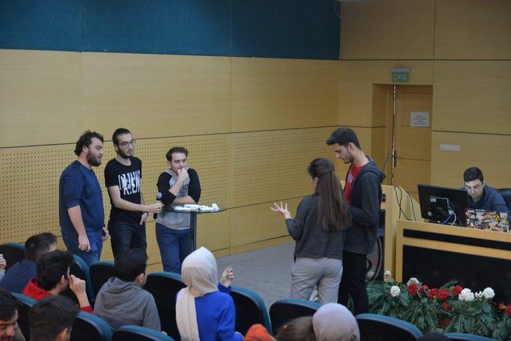 ‘Çevir Bakalım’ etkinliği SAÜ’de düzenlendi G4