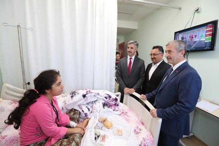 Başkan Tahmazoğlu’ndan lösemili çocuklara moral ziyareti G1