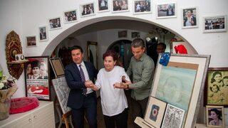 Fatma Girik'in imza anısı güldürdü