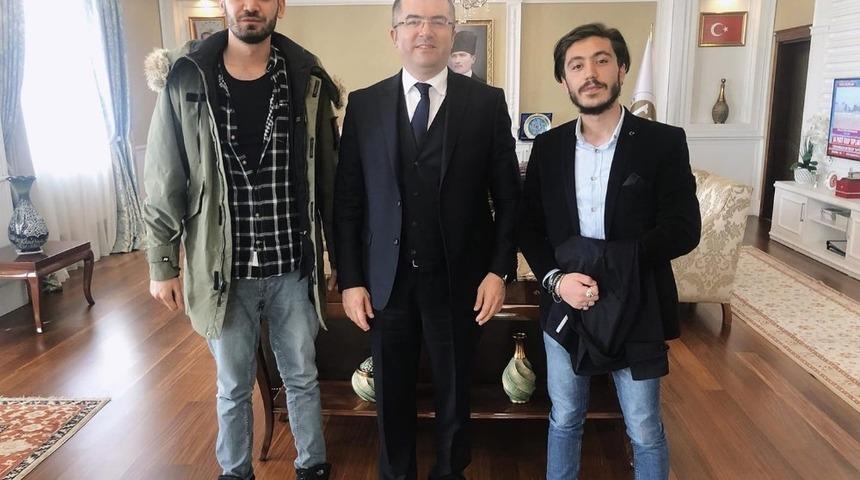 ET&Uuml; Farkında Kul&uuml;b&uuml;&rsquo;nden Vali Memiş&rsquo;e ziyaret