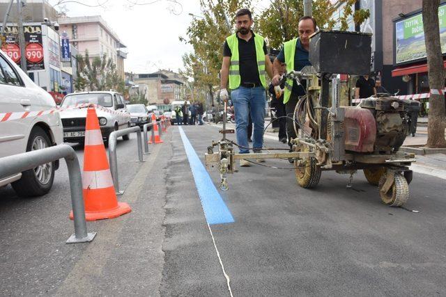 Düzce’de İstanbul Caddesi yeni yüzüne kavuşuyor