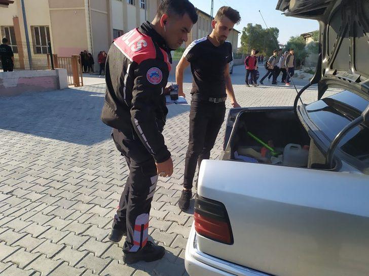 Samandağ’da polisten okul çevresinde denetim G4