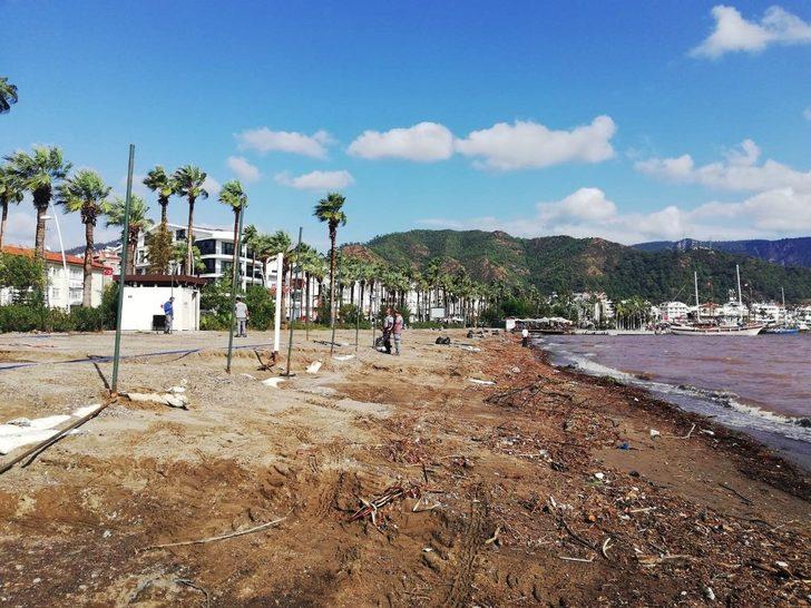 Yağmur sonrası denizin rengi değişti G2