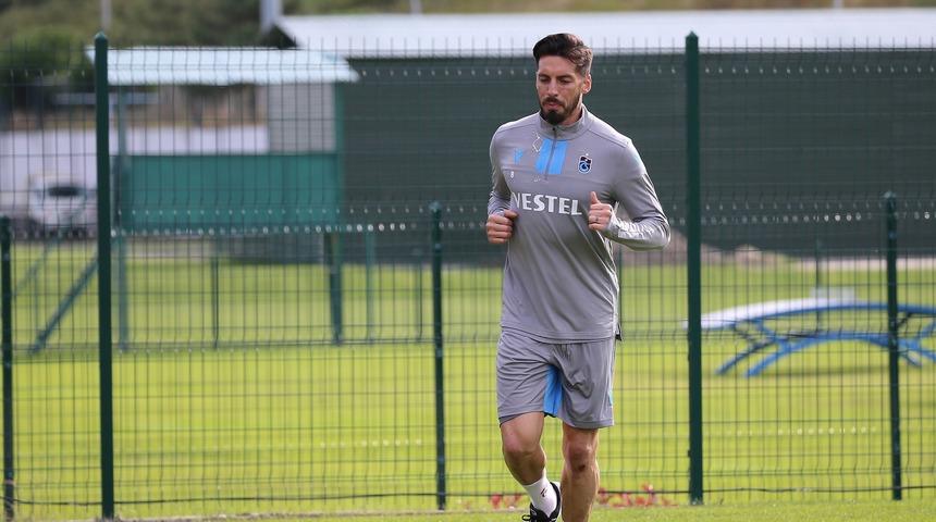 Trabzonspor'da kaptan Jose Sosa, Krasnodar maçında oynamayacak