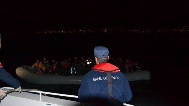 Kuşadası’nda 61 düzensiz göçmen yakalandı