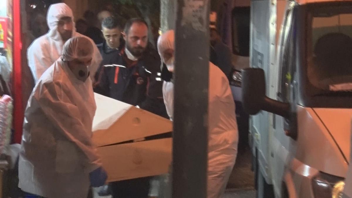 Fatih'te bir evden 4 kardeşin cesedi &ccedil;ıktı! Korkun&ccedil; olayda peş peşe gelişmeler