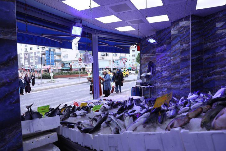 Tezgahlardaki hile... Bunu yapanlardan balık alırken dikkat! G1