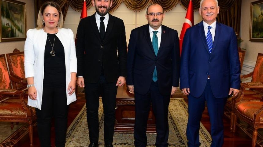 Medical Park Karadeniz Hastanesi y&ouml;neticilerinden Trabzon Valisi Ustaoğlu&rsquo;na ziyaret