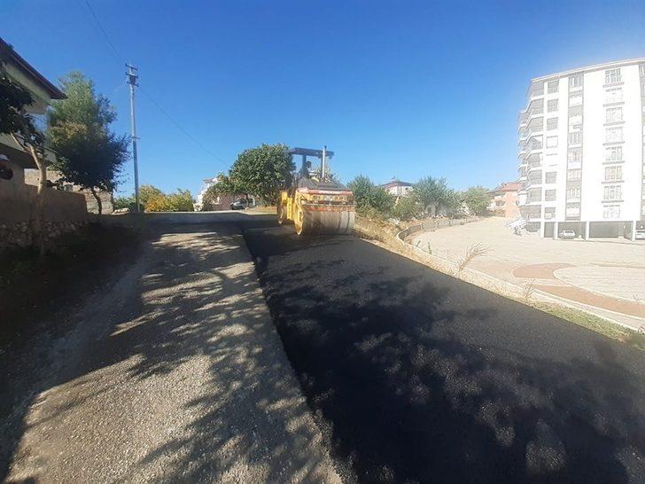 Gölbaşı ilçesinde asfalt yapım çalışmaları devam ediyor G1