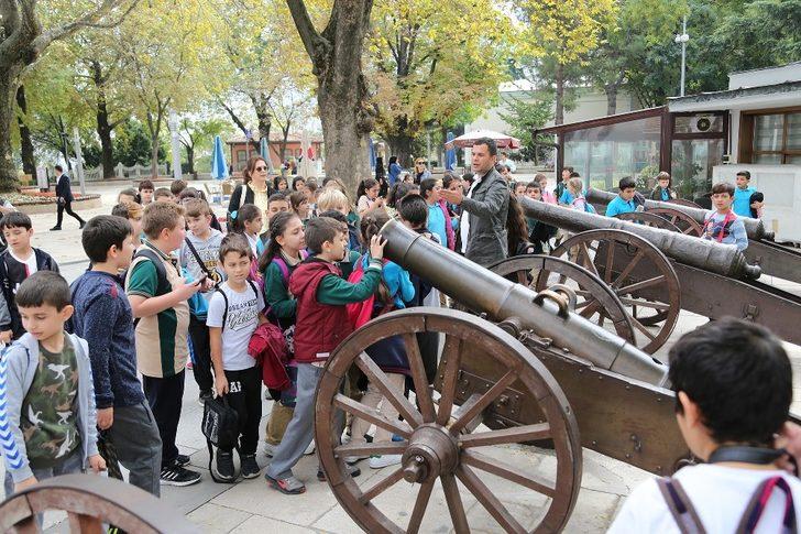 Bursa’yı gezerek tanıyorlar G2