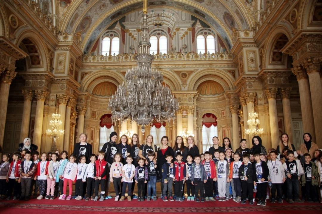 Minik Kartallılar Dolmabah&ccedil;e Sarayı&rsquo;nı ziyaret etti