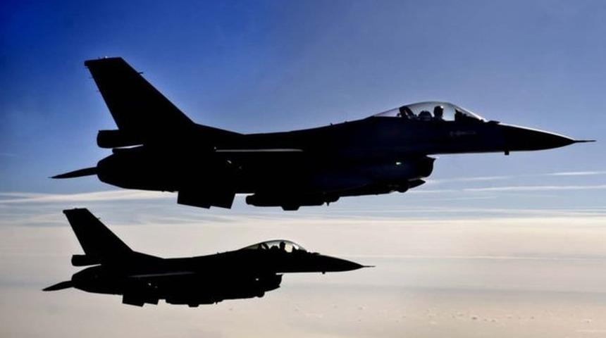 Hollanda Savunma Bakanlığı Irak'ta 2015'te en az 70 kişinin öldürüldüğü hava saldırısını doğruladı