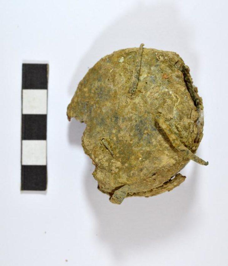 Antalya'da heyecanlandıran bulgu: Kara büyü G1