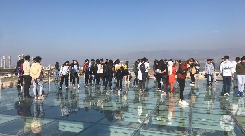 Buldan MYO &Ouml;ğrenciler antik kentte