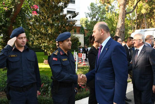 Bakan Soylu: Bu yıl 371 bin kaçak göçmen yakaladık (2) 1