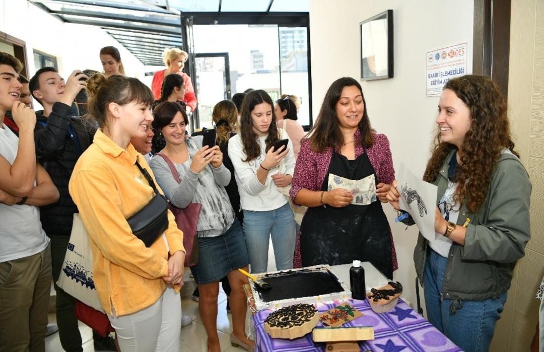 Atat&uuml;rk Yaşam K&ouml;y&uuml; Avrupalı konuklarını ağırladı